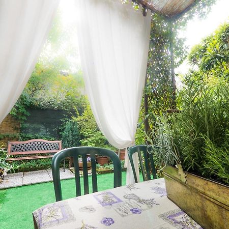 Апартаменти Garden Sweet House Desenzano Дезенцано-дель-Гарда Екстер'єр фото
