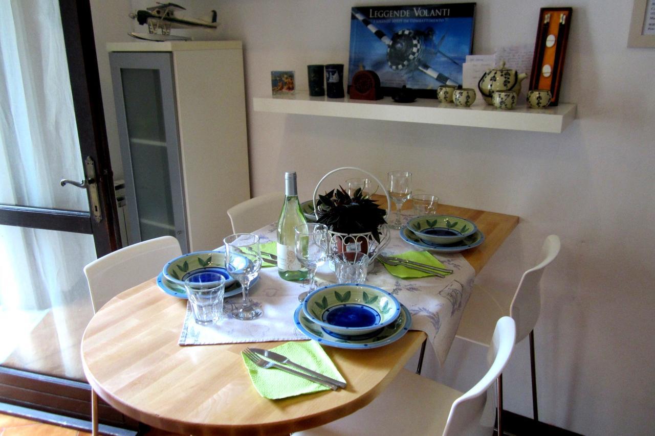 Апартаменти Garden Sweet House Desenzano Дезенцано-дель-Гарда Екстер'єр фото