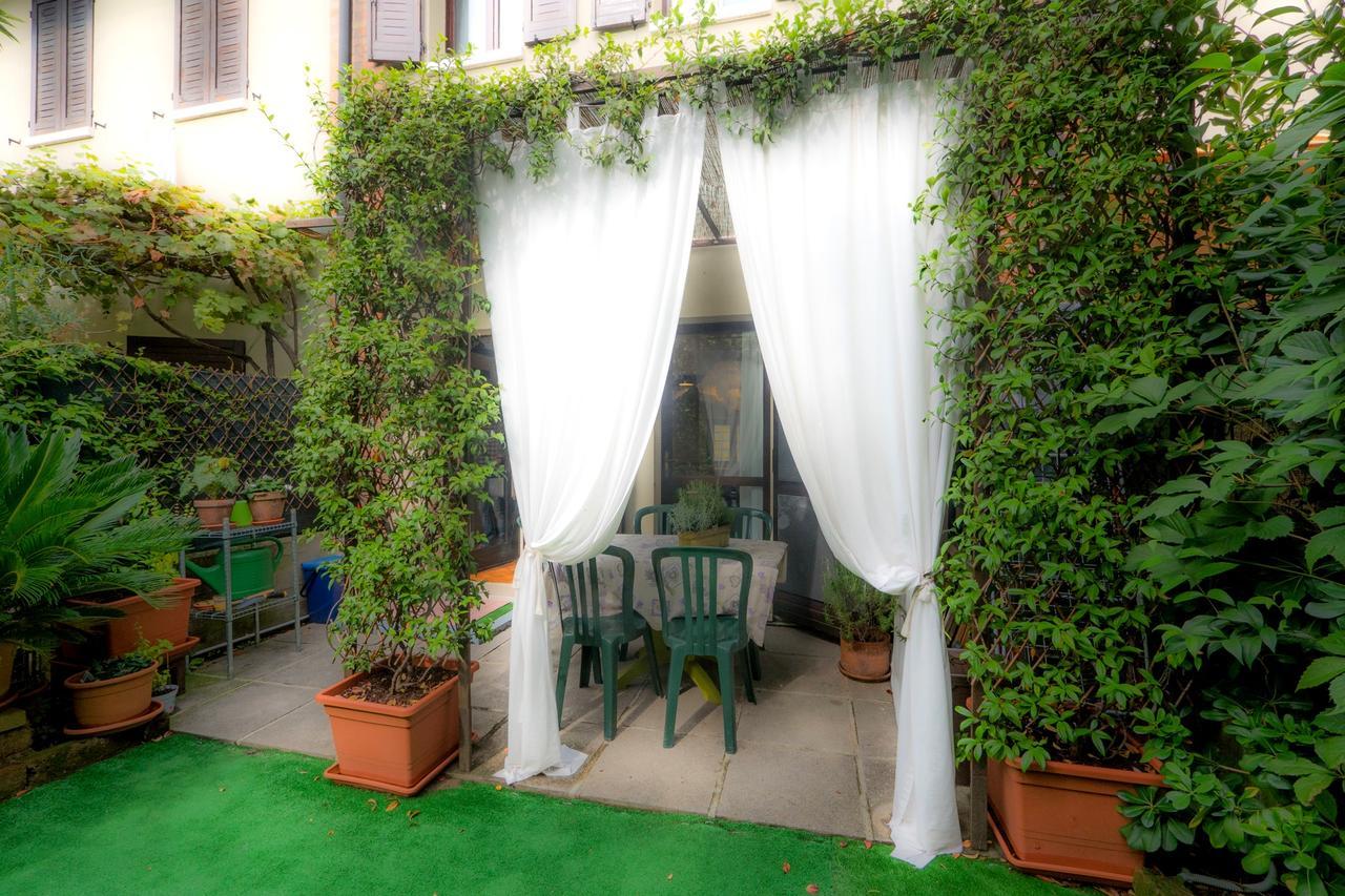 Апартаменти Garden Sweet House Desenzano Дезенцано-дель-Гарда Екстер'єр фото